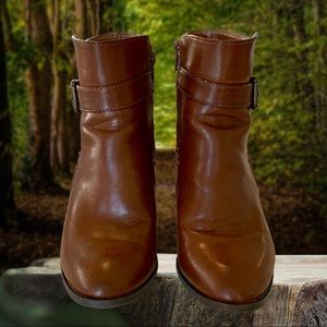 BASS FELICIA LEATHER ANKLE BOOT. WOMEN’S SIZE 8